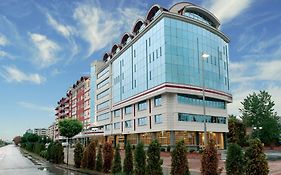 Tcc Grand Plaza Hotel Skopje
